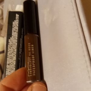 MAC coco bar eyeliner
